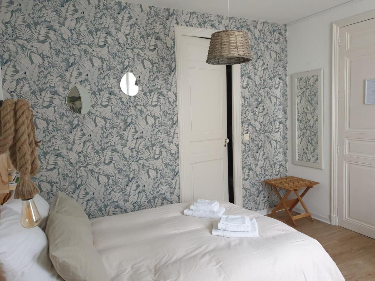 Chambres D'Hotes Et Gites- L'Abri Sous Roche Tautavel Exteriér fotografie