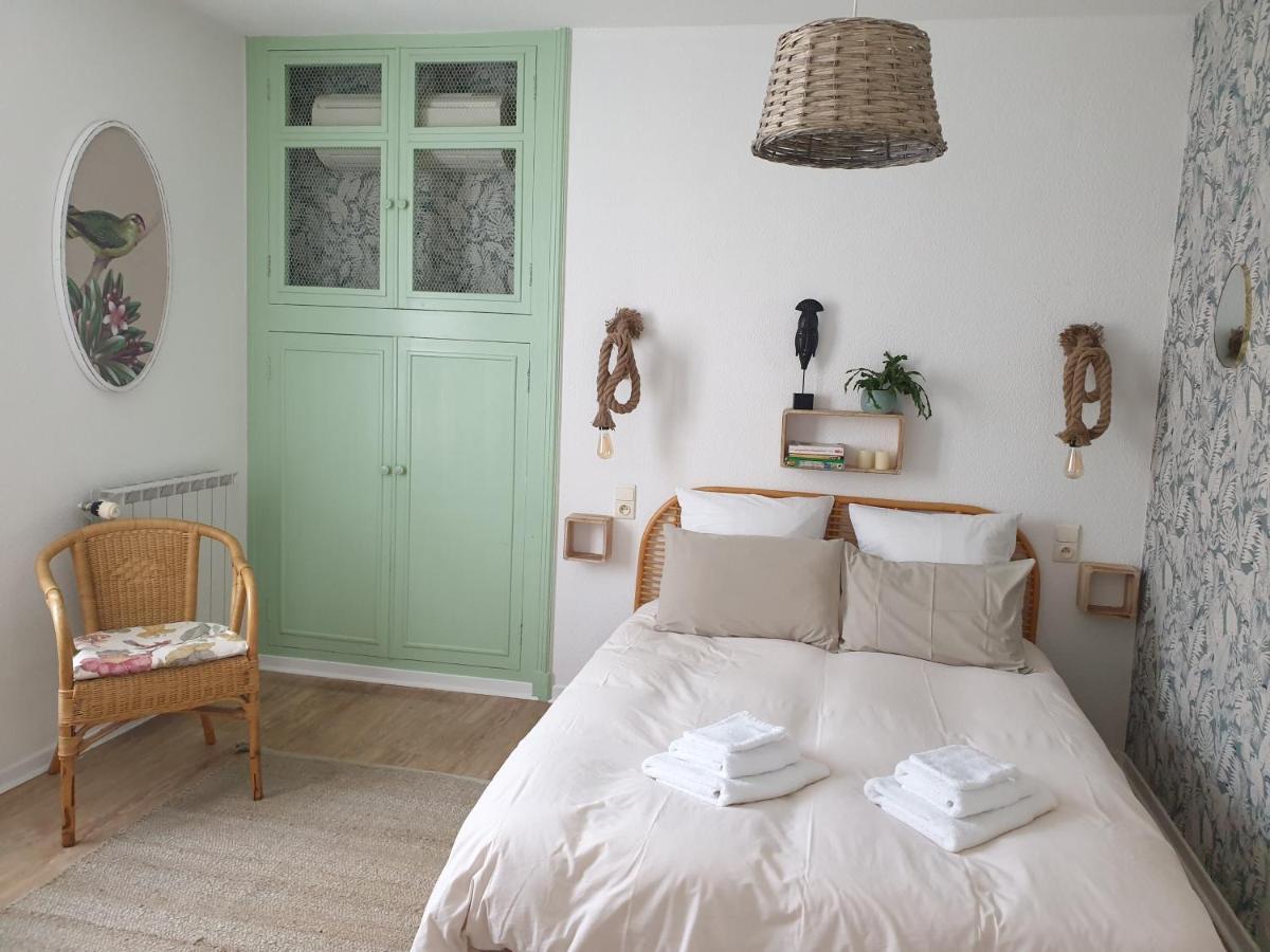 Chambres D'Hotes Et Gites- L'Abri Sous Roche Tautavel Exteriér fotografie