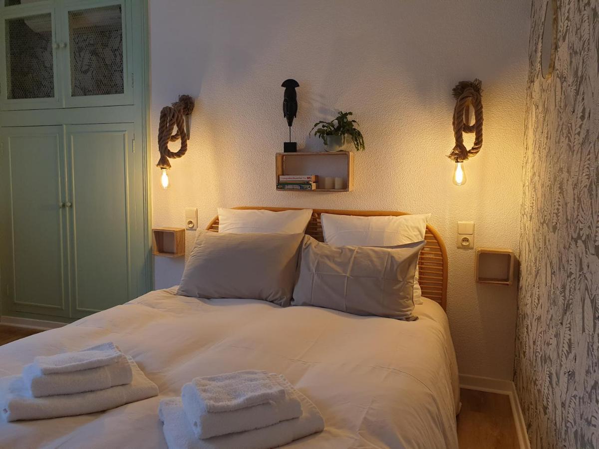 Chambres D'Hotes Et Gites- L'Abri Sous Roche Tautavel Exteriér fotografie