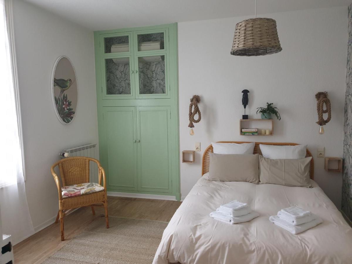 Chambres D'Hotes Et Gites- L'Abri Sous Roche Tautavel Exteriér fotografie